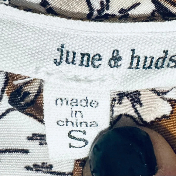 Floral Lace Trim Top - Brown - Picture 10 of 13